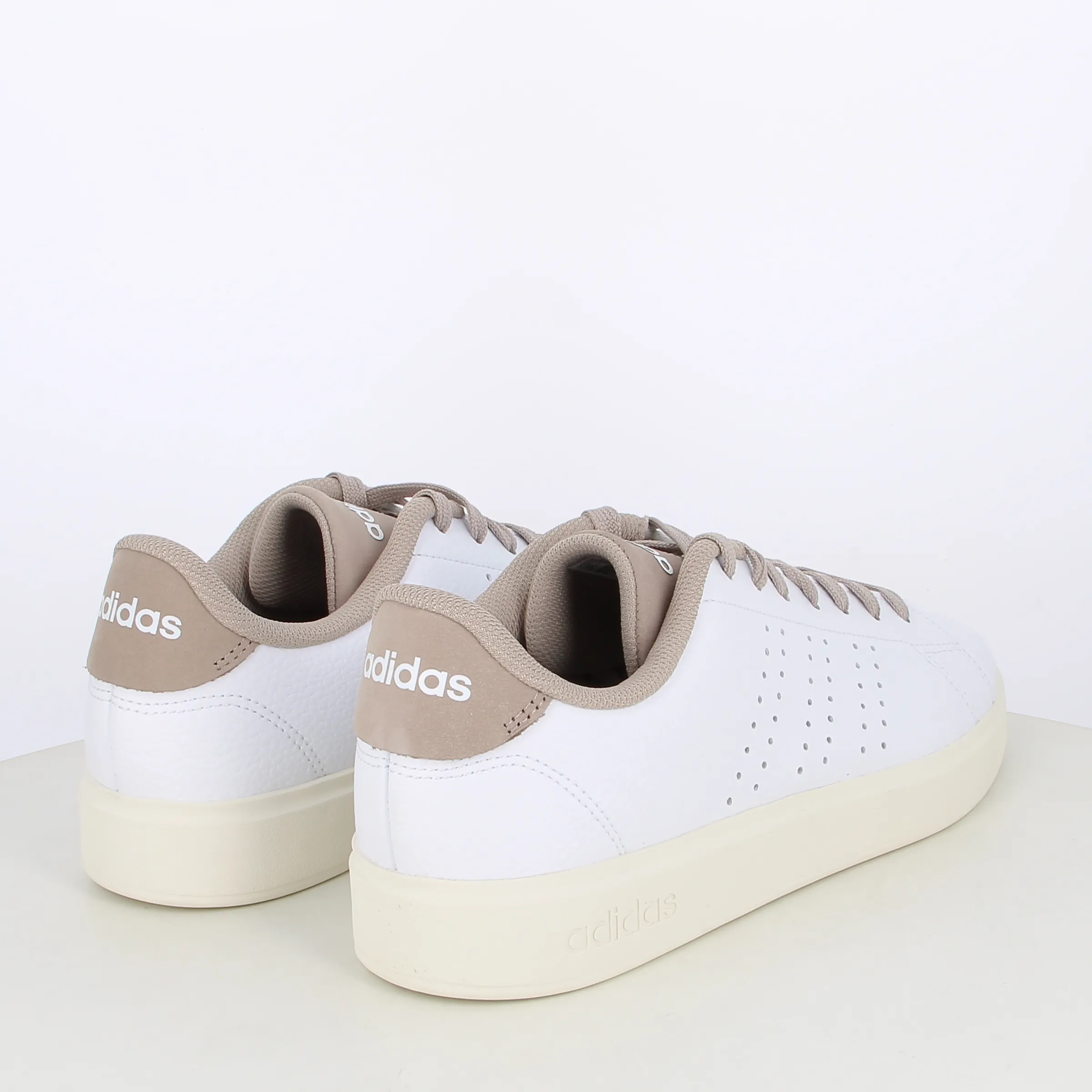-----Adidas -----Sneakers da uomo Advantage 2.0 IG9170 ----