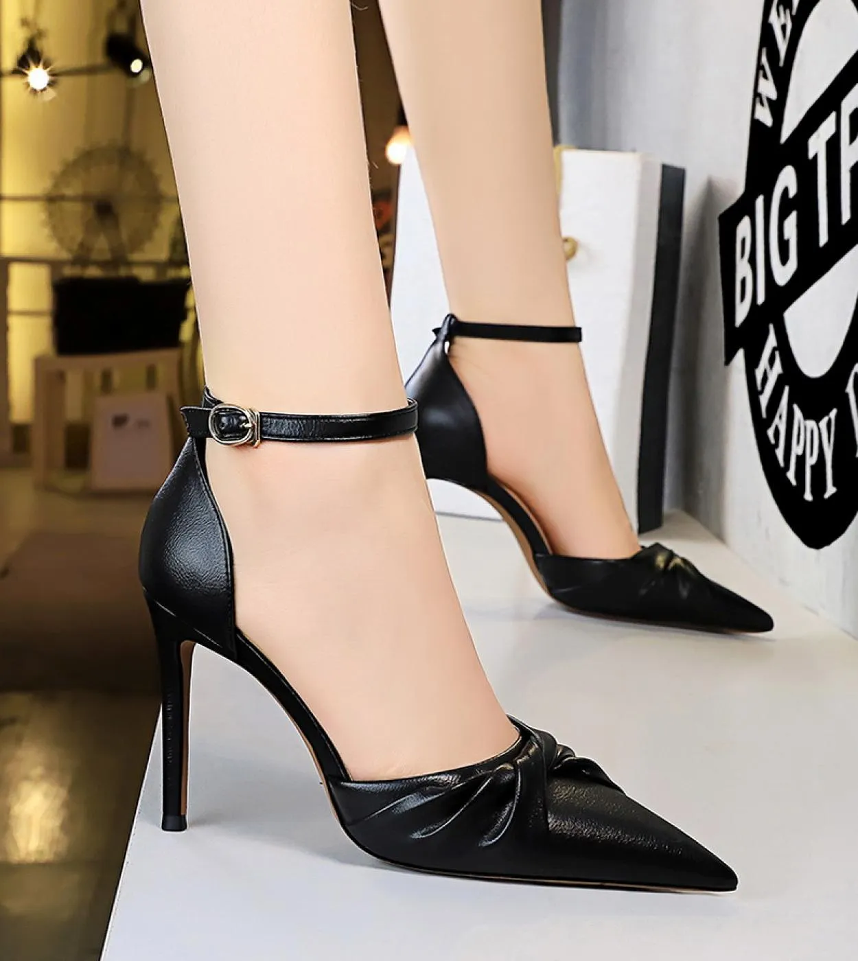 2022 Sandali con tacco alto da donna Scarpe estive in pelle PU per donna Gladiatore Sandali Pompe da donna Grandi taglie da donn