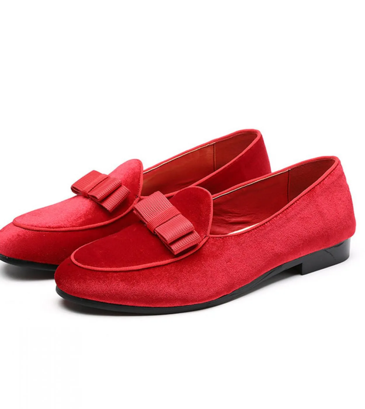 2023 Scarpe eleganti da uomo in pelle verniciata Scarpe da sposa di lusso di alta qualità Mocassini da uomo Moda uomo stile ital