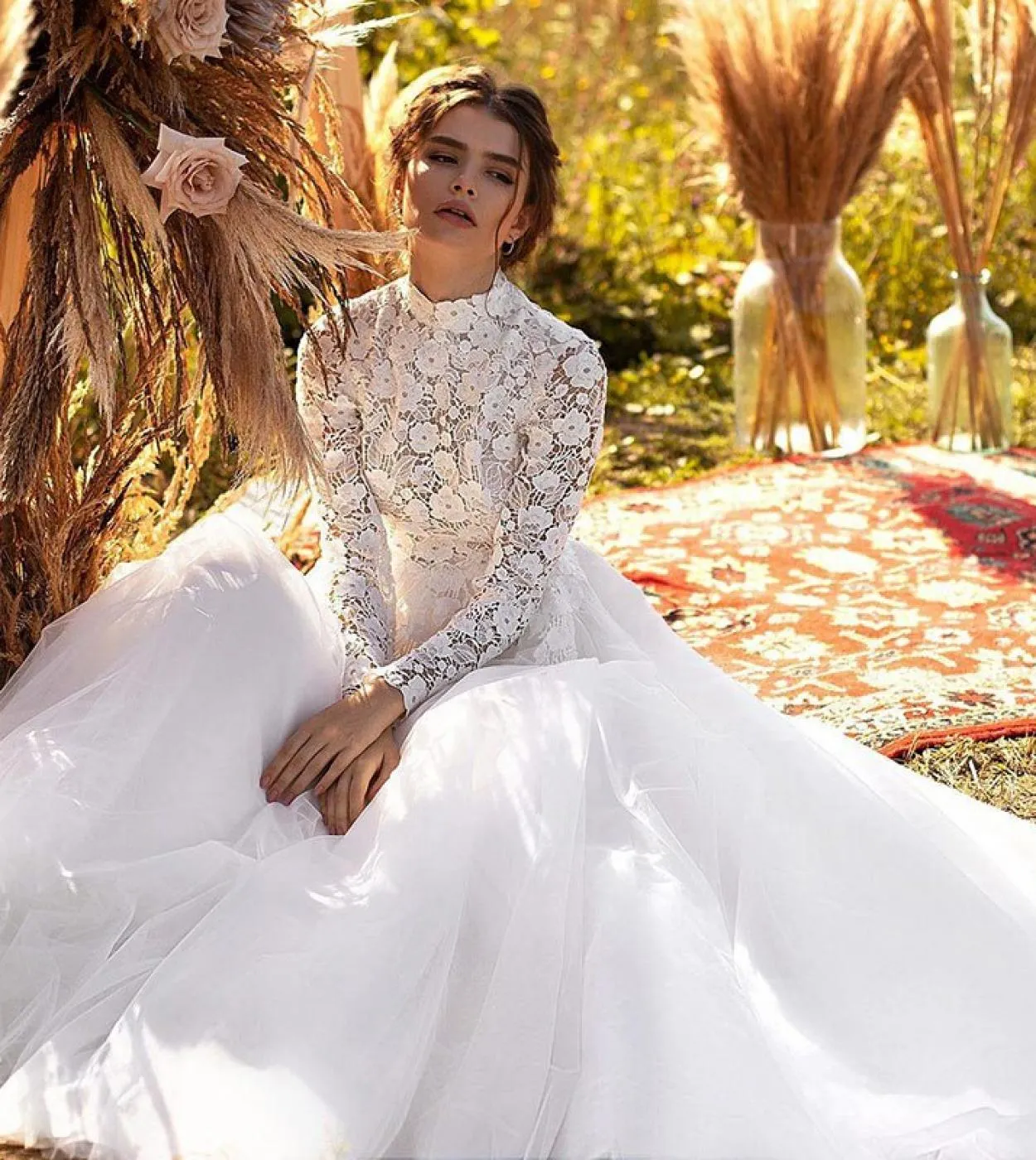 Abiti da sposa musulmani applique di lusso Abiti da sposa a collo alto da donna in tulle a maniche lunghe a forma di abiti da do