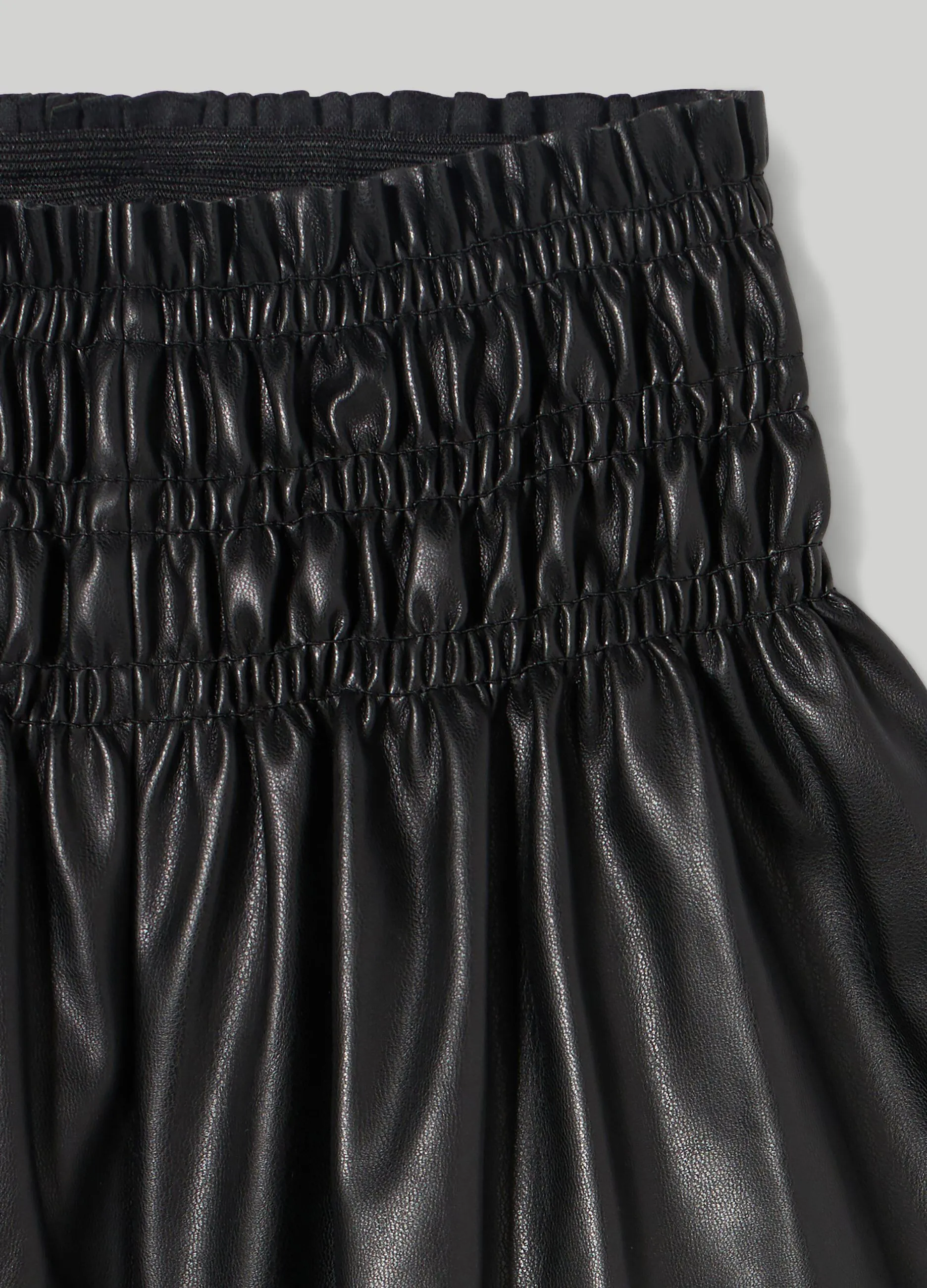 BLUKIDS  Shorts in finta pelle bambina