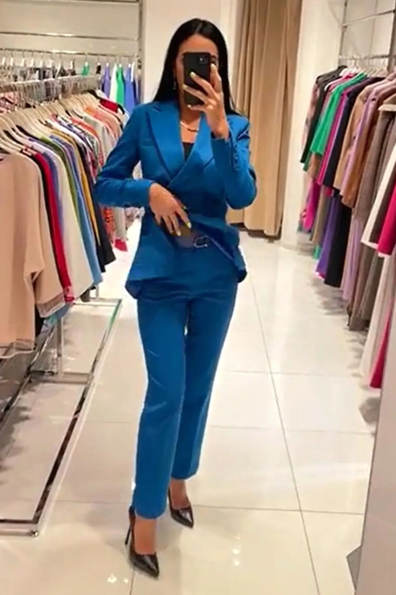 Completo blu petrolio giacca doppiopetto e pantaloni con cintura