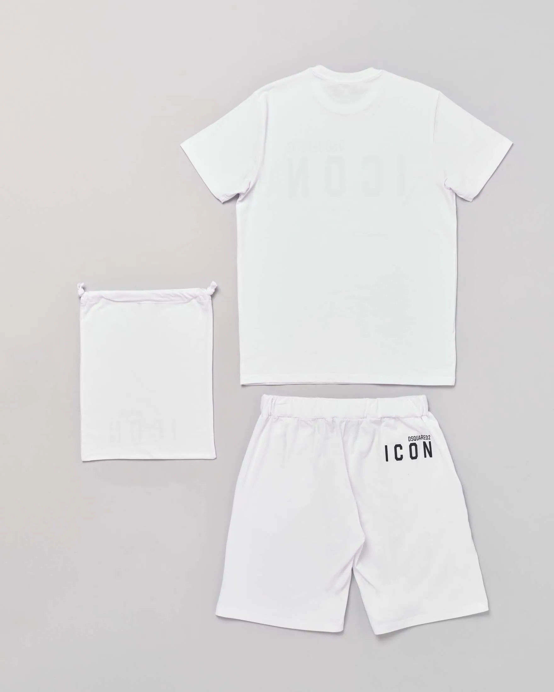 Completo in cotone stretch bianco composto da t-shirt e bermuda portalogo 4-10