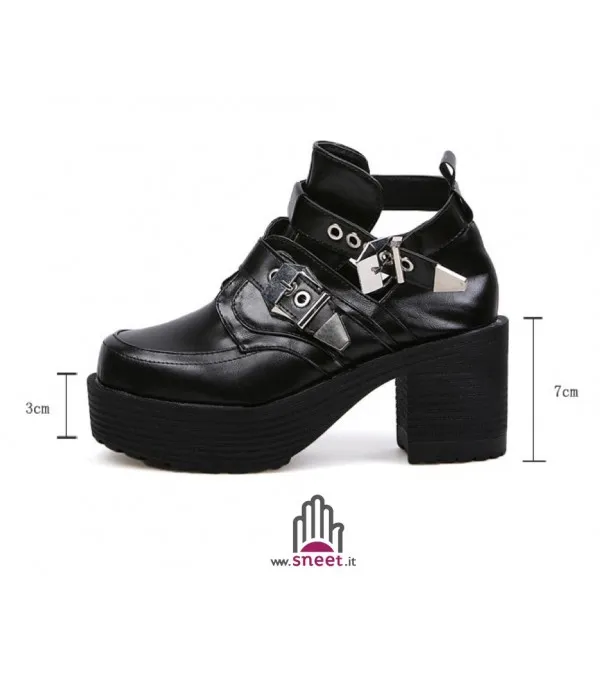 Cut Out Boot