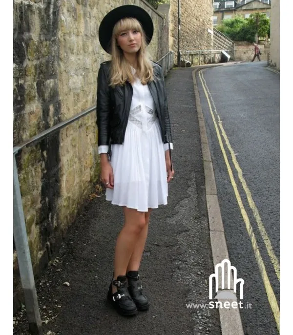 Cut Out Boot