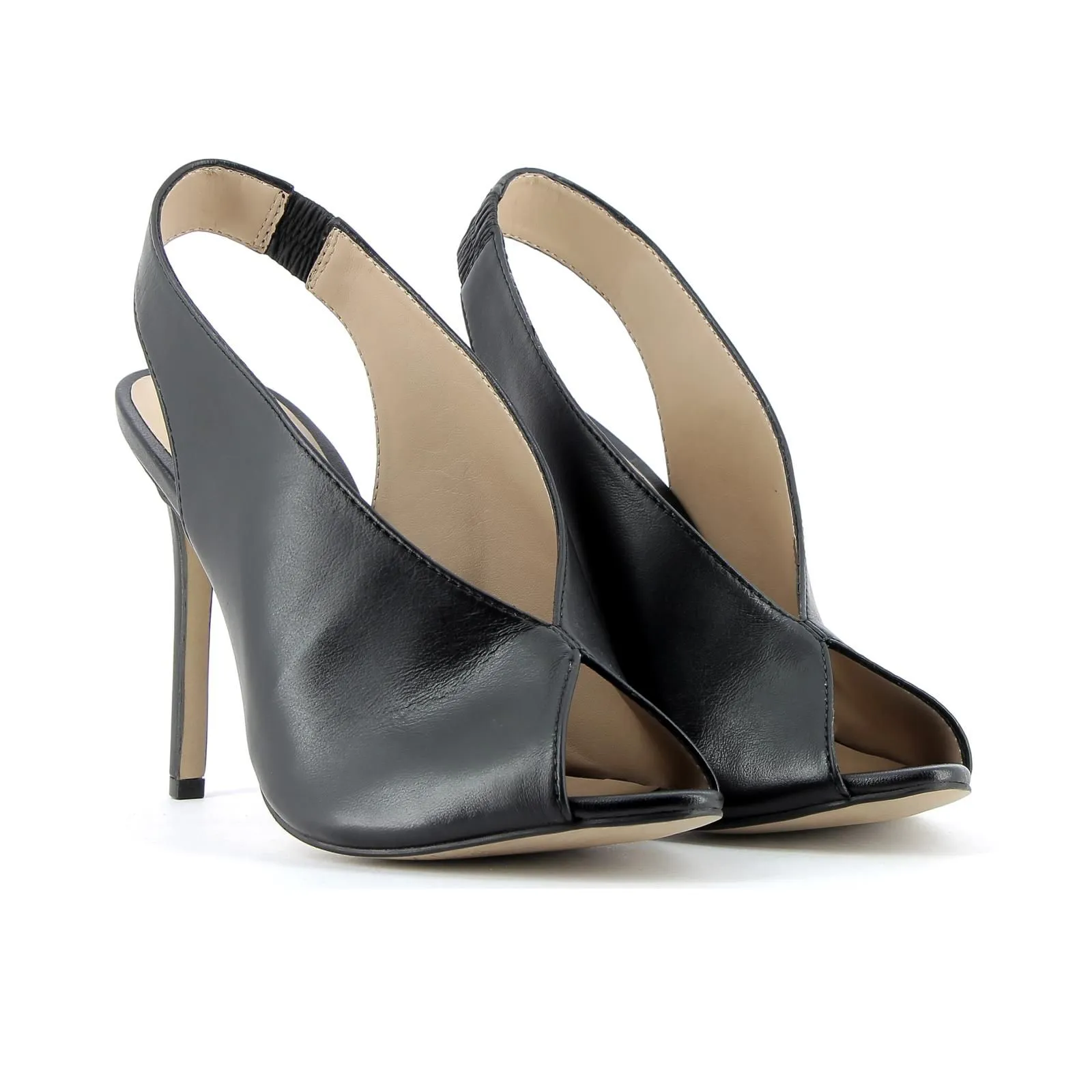 Decolletè slingback nere in pelle spuntato