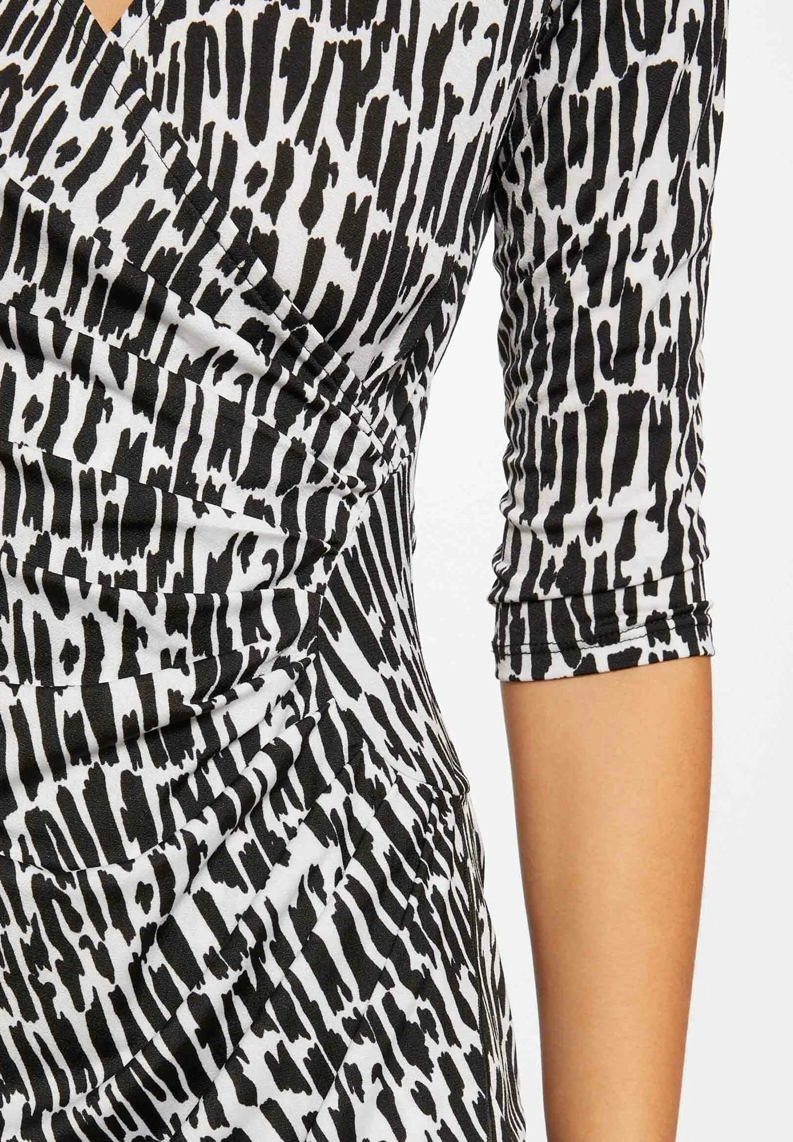 DRAPED FITTED ABSTRACT PRINT - Vestito estivo