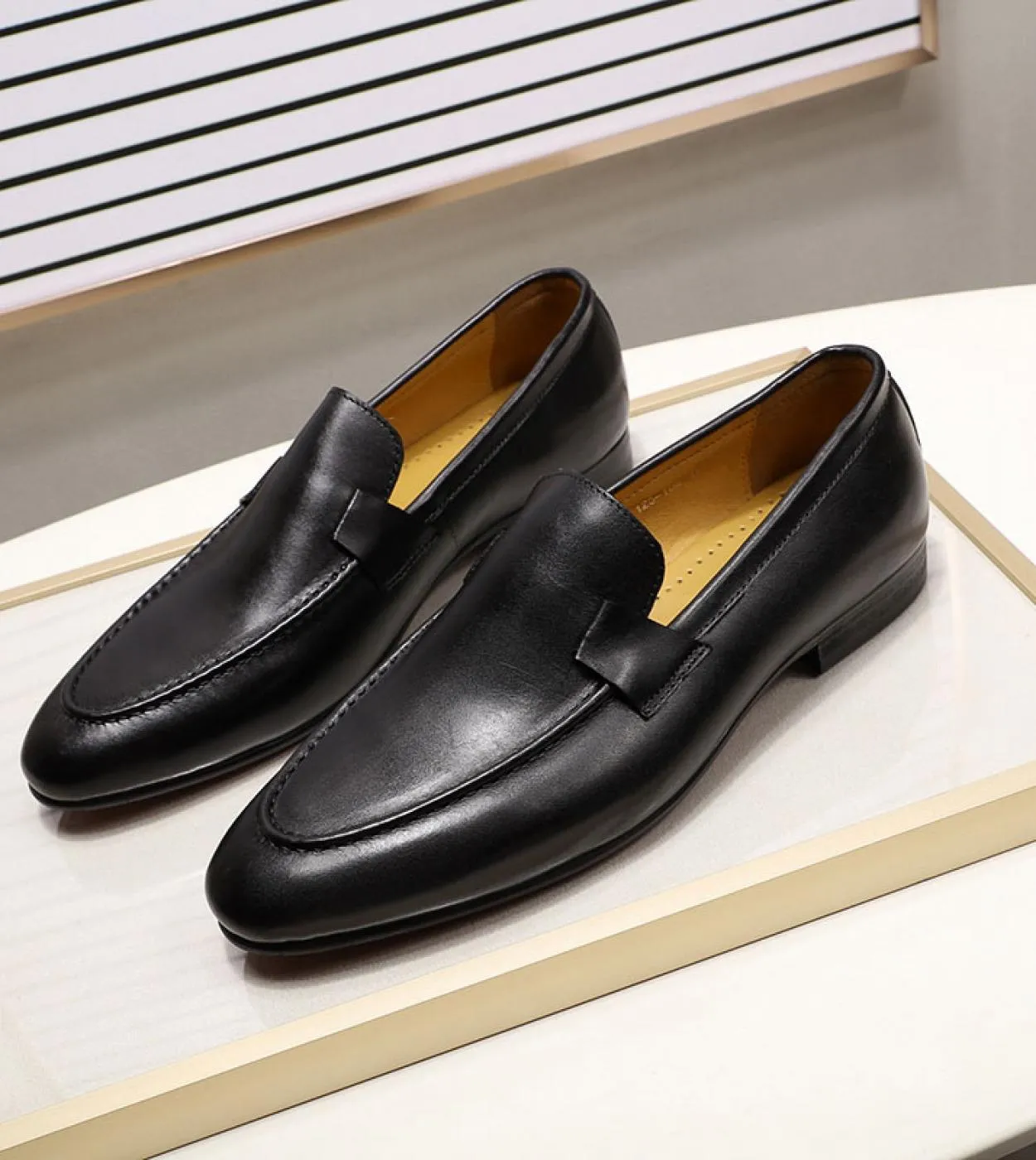 Felix Chu Designer Fashion Mocassini da uomo in pelle fatti a mano nero marrone scarpe da lavoro casual da uomo festa da uomo Fo