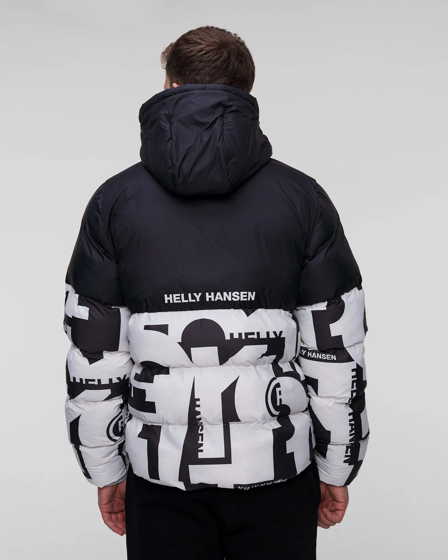 Giacca bianco-nera imbottita da uomo Helly Hansen Active Puffy 53523-823