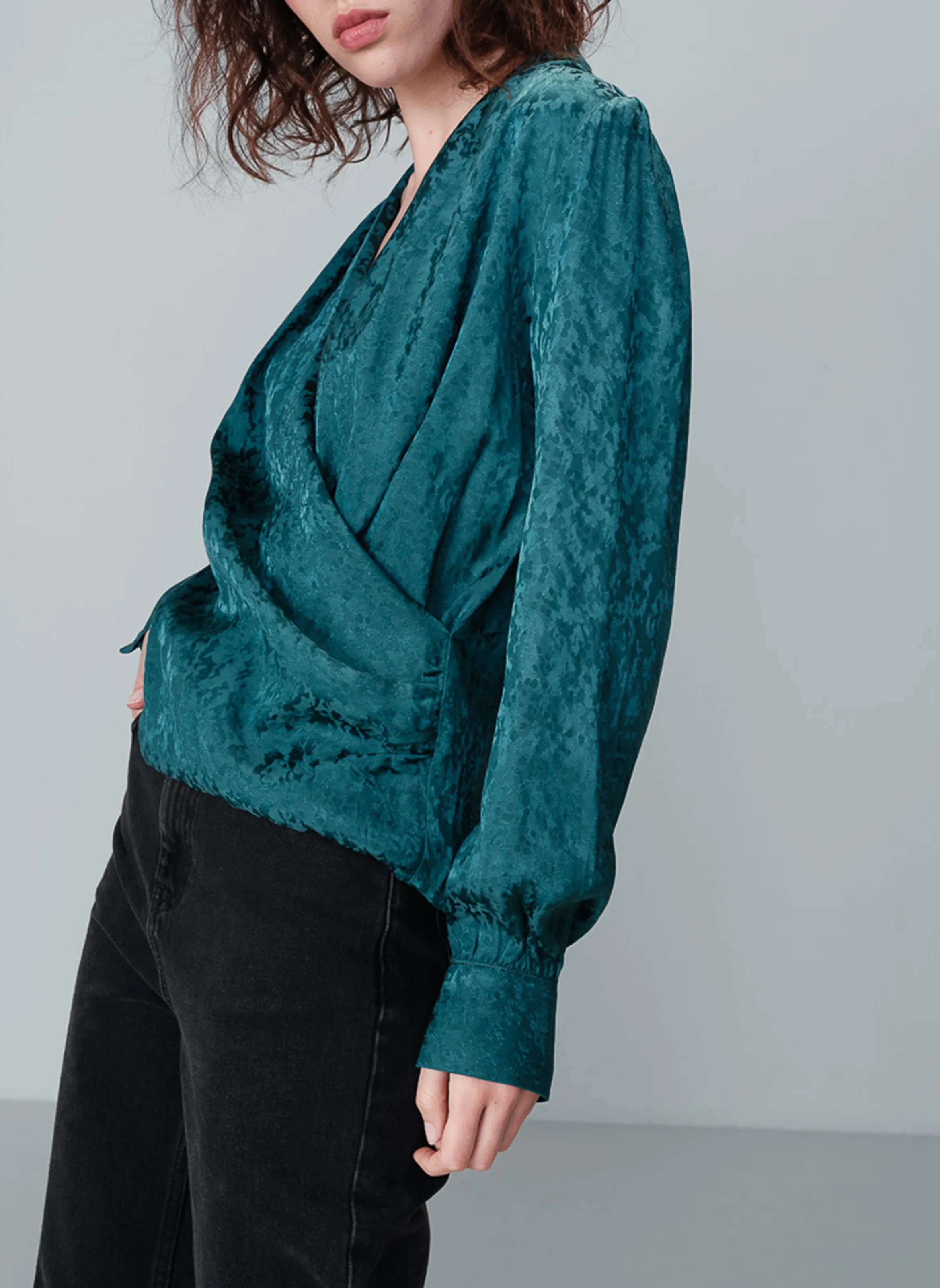  GRACE ET MILA   NONNA - Blusa diritta incrociata drappeggiata | Verde