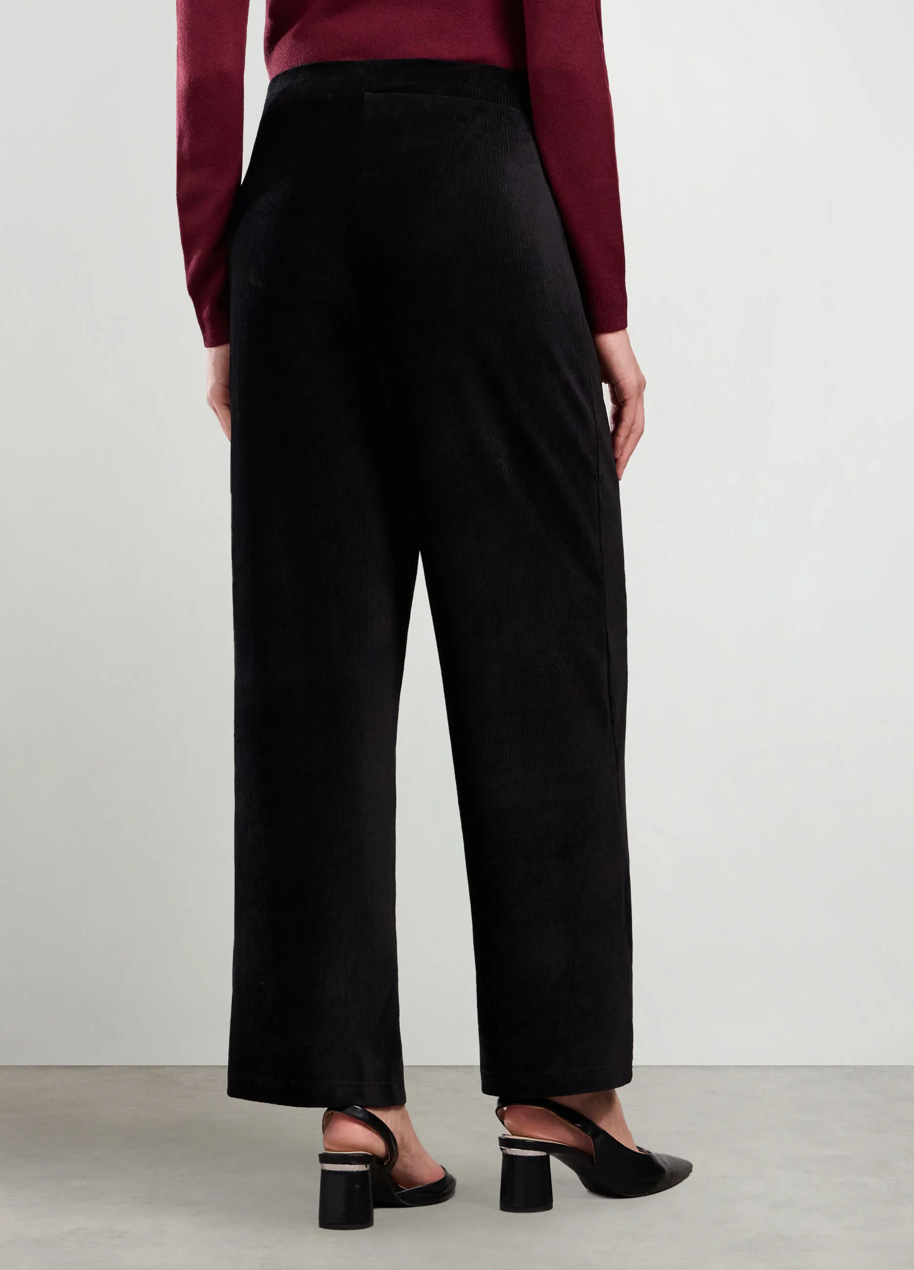 IWIE  Pantaloni in costina di velluto donna