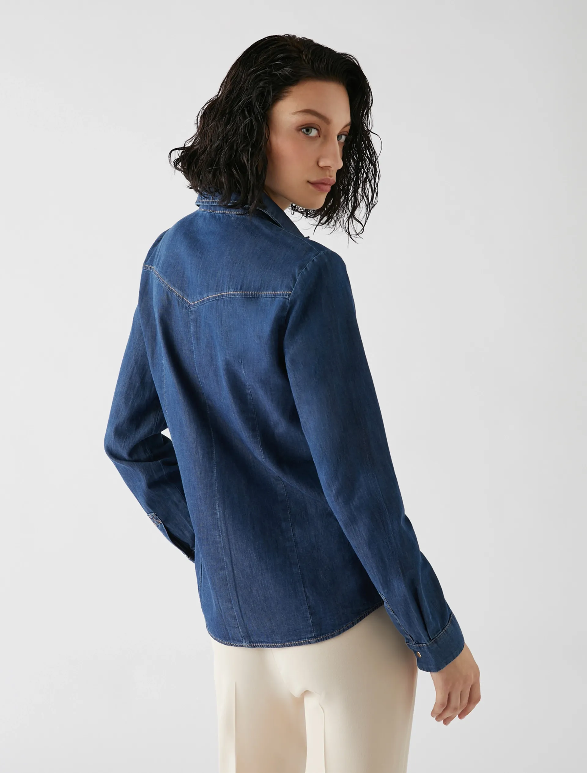 Light Denim Shirt / Brown
