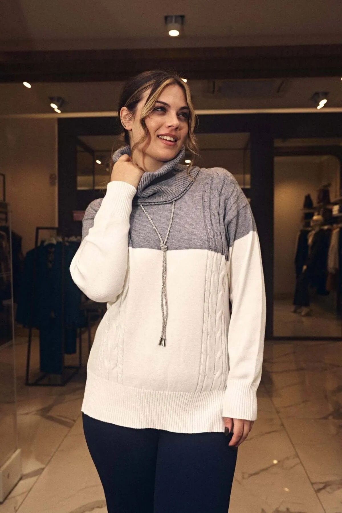 Maglia bicolor con trecce e collo removibile OFF WHITE