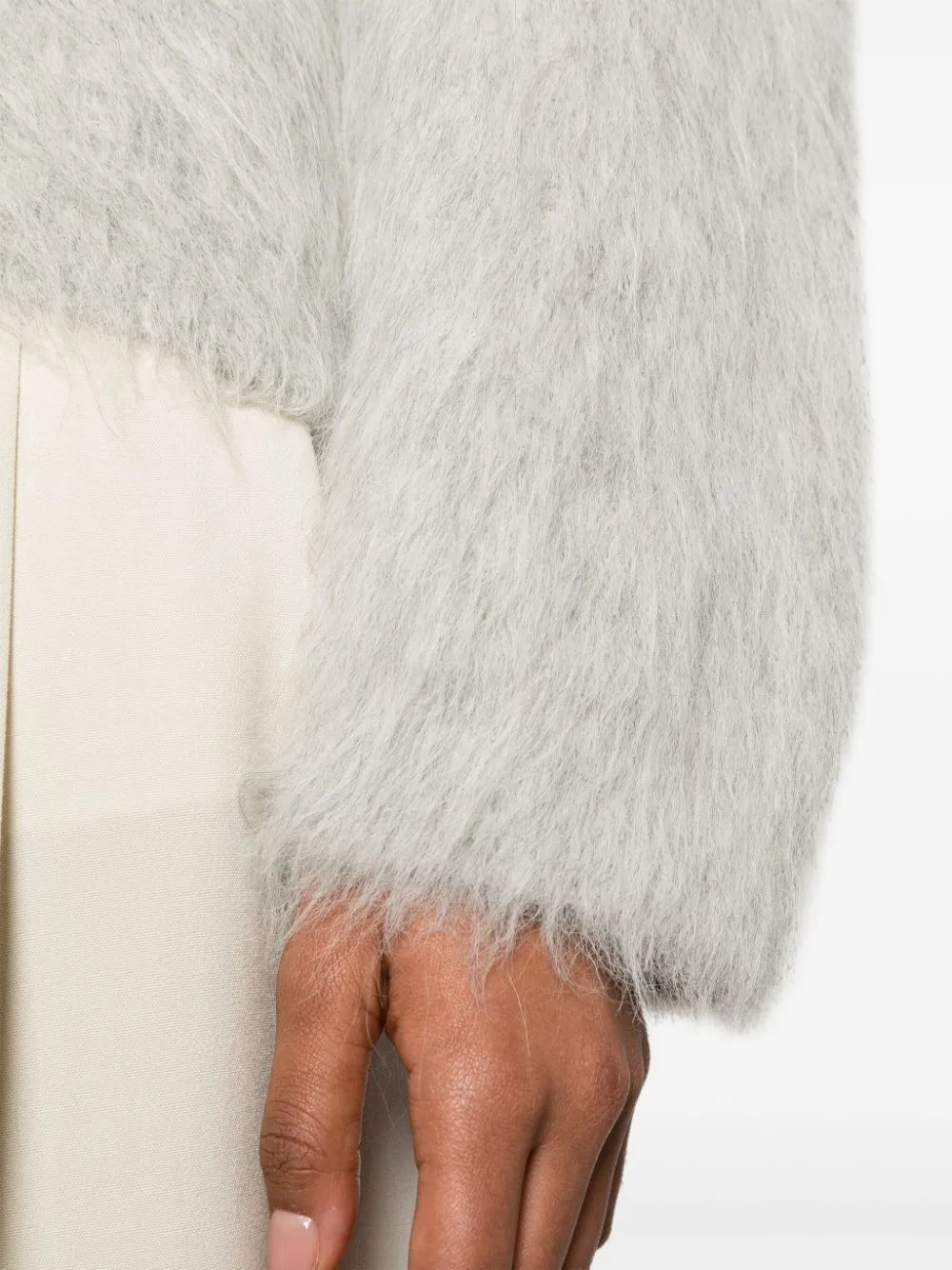 Maglione con scollo a v in grigio - donna