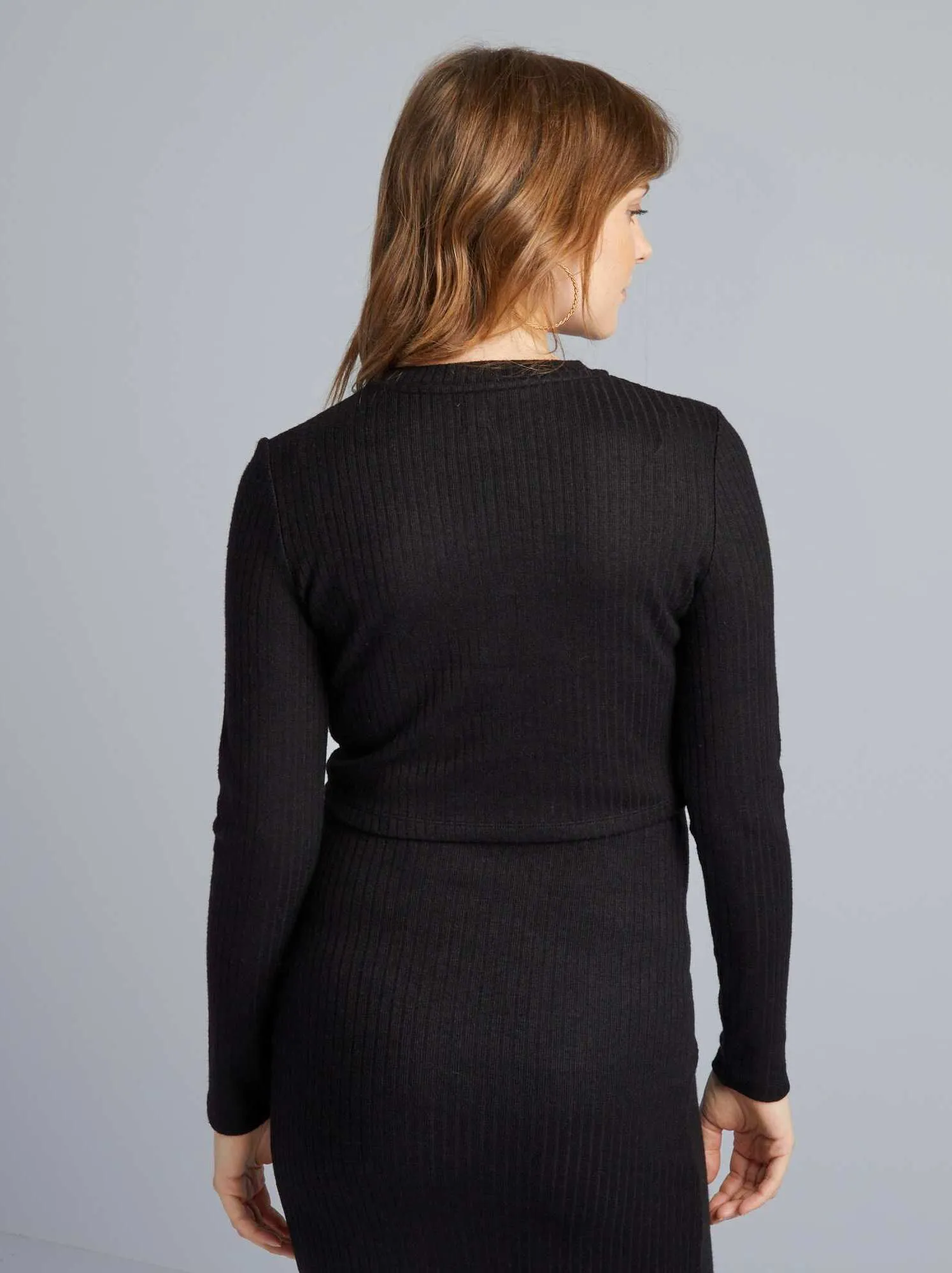 Maglione cropped premaman in maglia a coste - nero
