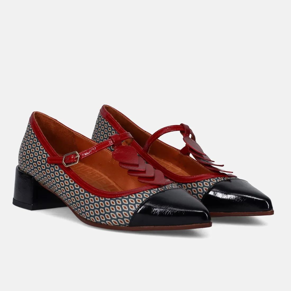 Mary Jane Chie Mihara Hetuse nera e bordeaux con tacco basso
