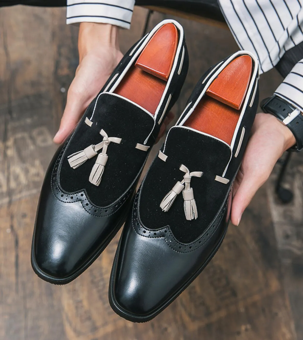 Mocassini Scarpe da uomo Brock Nappa a punta Moda Scarpe in pelle Casual Festa di nozze Slip On Scarpe eleganti Designer di luss