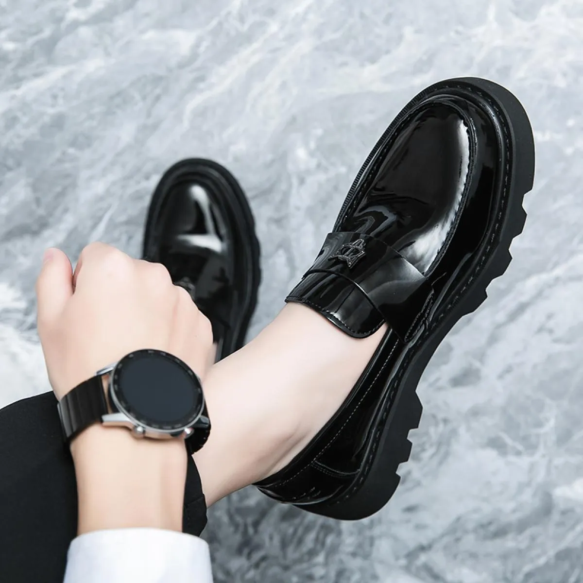 Mocassini Scarpe da uomo Pu in pelle ultra fibra Tacco basso Punta tonda Scarpe stile moda Scarpe da uomo formali da lavoro tras