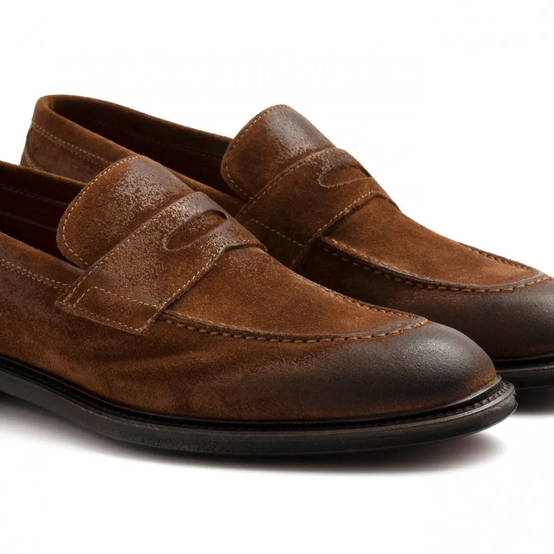 Mocassino John White marrone in camoscio sfoderato
