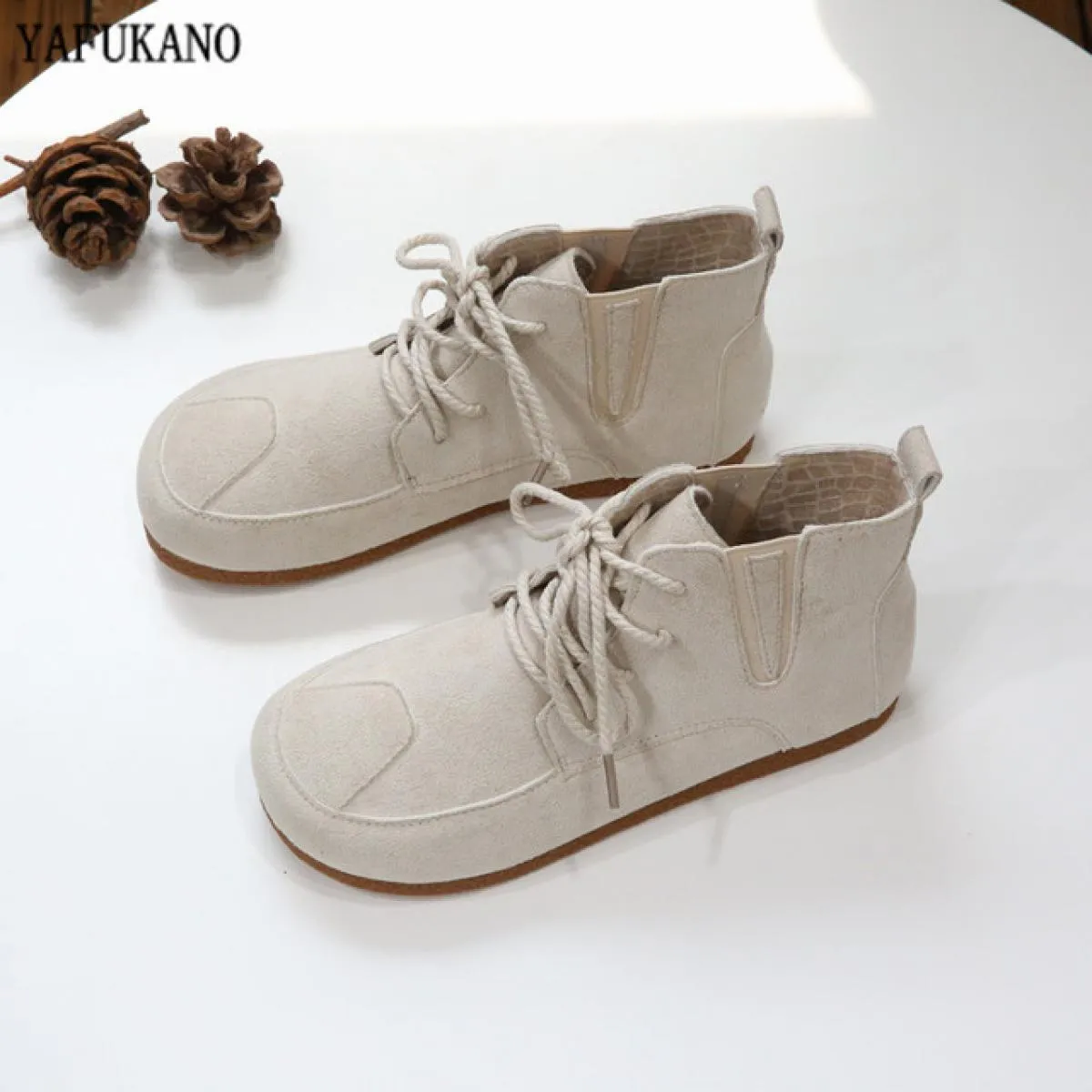 Mori Girl Stivaletti corti piatti in pelle scamosciata retrò con punta tonda Stivaletti casual fatti a mano con suola morbida st
