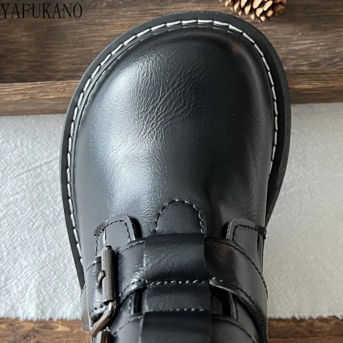 Mori Stivaletti letterari retrò per il tempo libero con fibbia per cintura Decor Stivaletti con plateau con tacco grosso Suola s