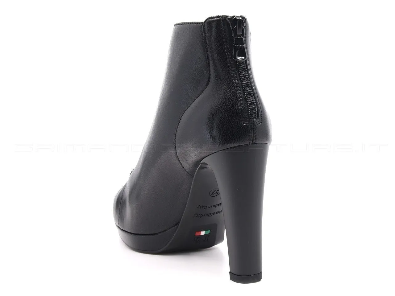 Nero Giardini tronchetti stringati + zip