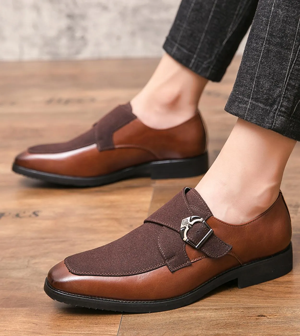 Nuove scarpe da uomo Mocassini in pelle casual Scarpe con cinturino da monaco da uomo Scarpe da uomo senza lacci da uomo Festa d