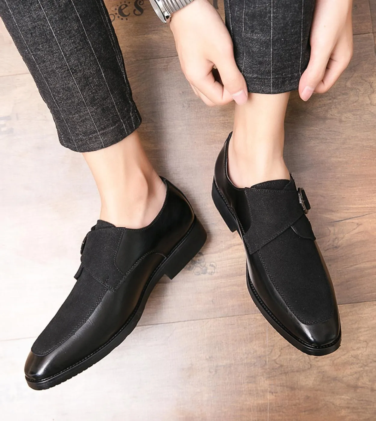 Nuove scarpe da uomo Mocassini in pelle casual Scarpe con cinturino da monaco da uomo Scarpe da uomo senza lacci da uomo Festa d
