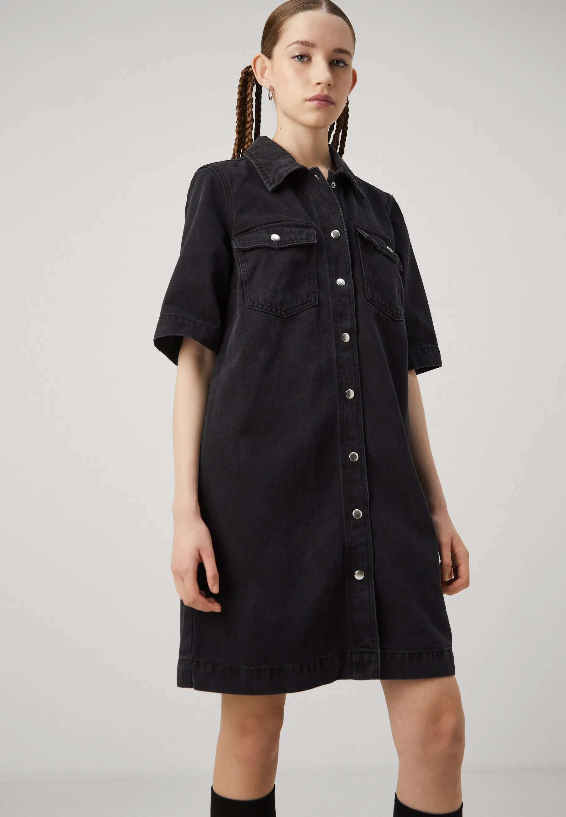 ONLBELLE BUTTON DRESS - Vestito di jeans