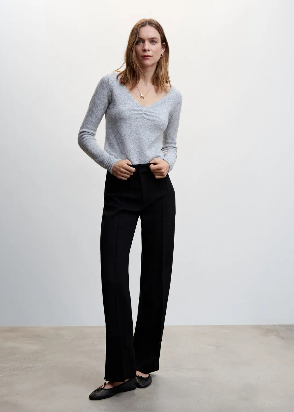 Pantaloni dritti spacchi