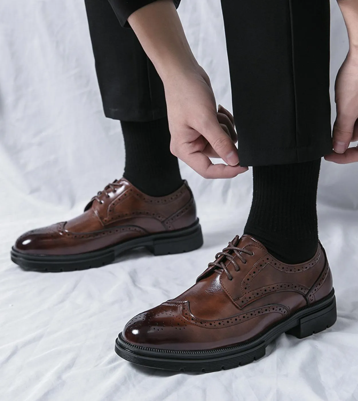 Primavera 2023 New Business Oxford Scarpe da uomo Scarpe da guida Scarpe con lacci Pelle bovina Confortevole Primavera British R