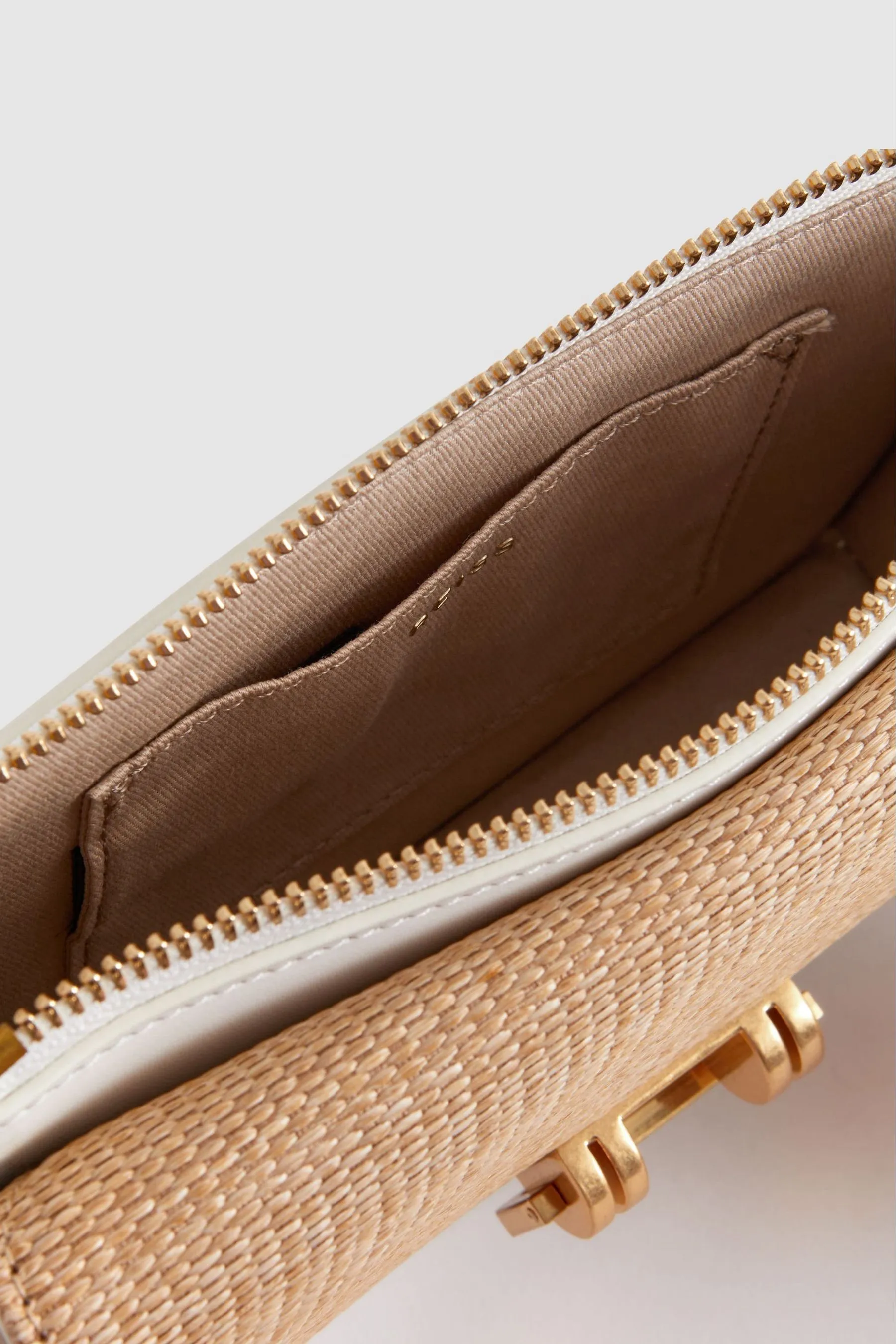 Reiss - Picton - Borsa a tracolla in pelle con catena    