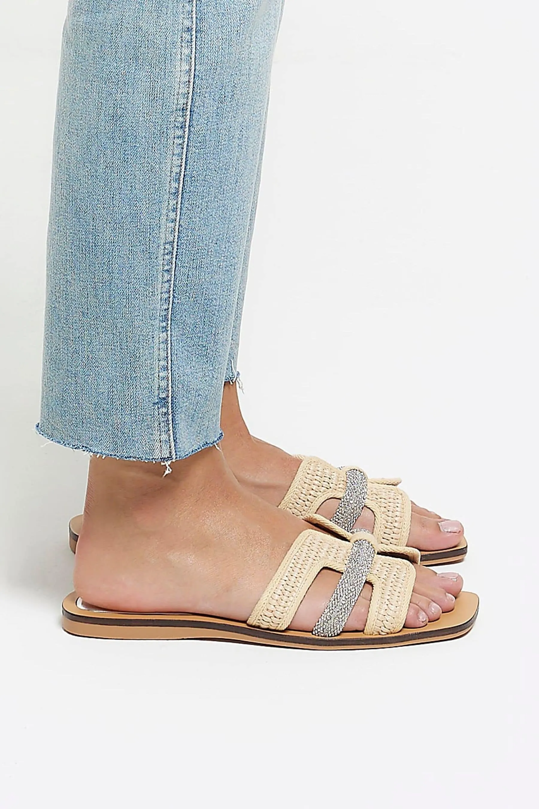 River Island in pelle con cinturino Sandali
