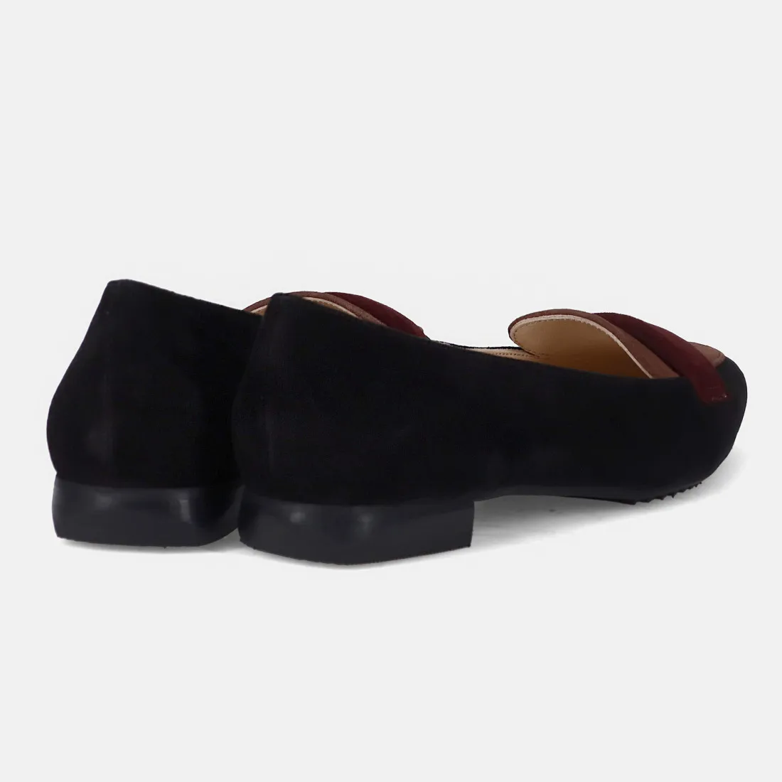 Scarpa da donna Brunate in camoscio nero e marrone  con tacco basso