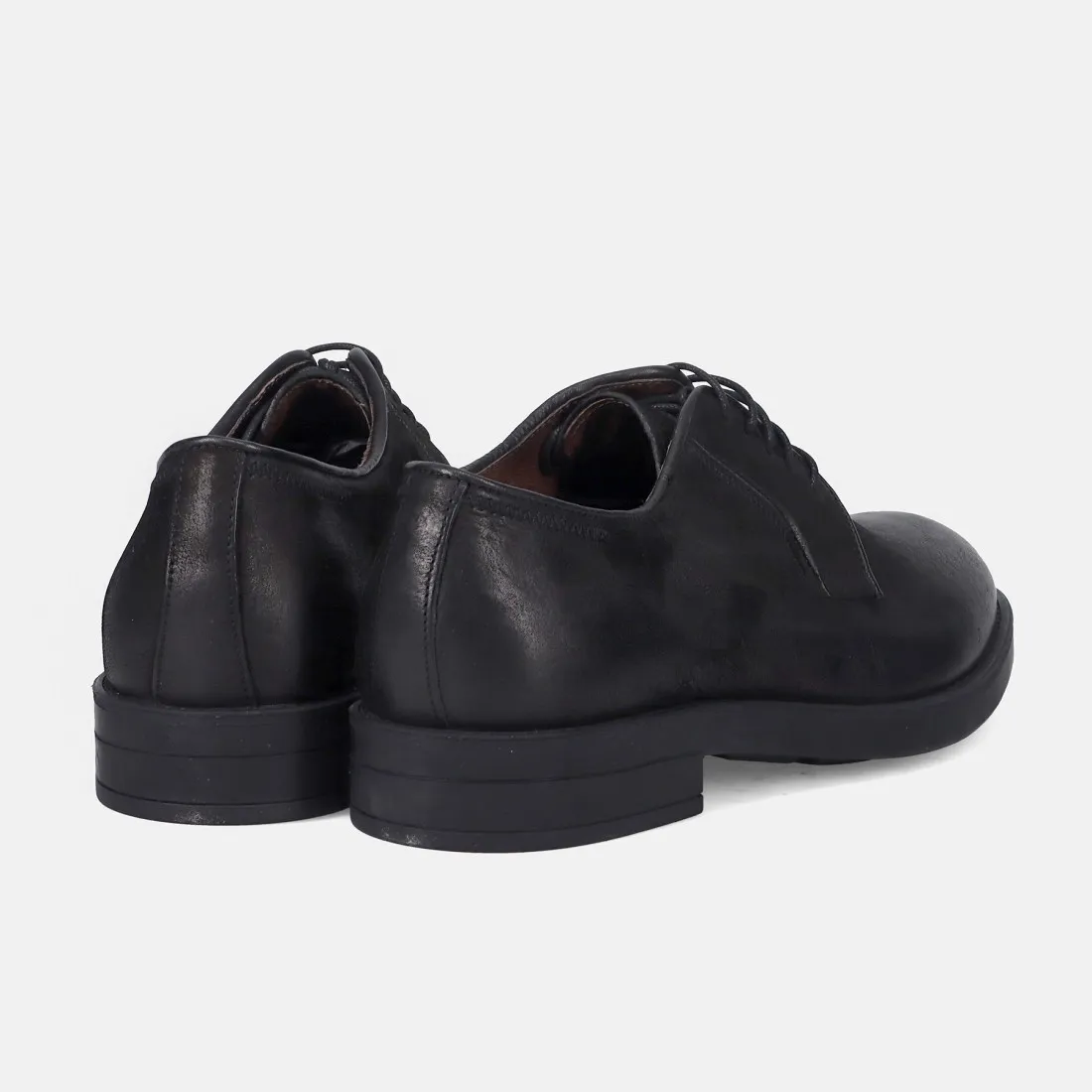 Scarpa derby da uomo Pawelk's in nabuk ingrassato nero