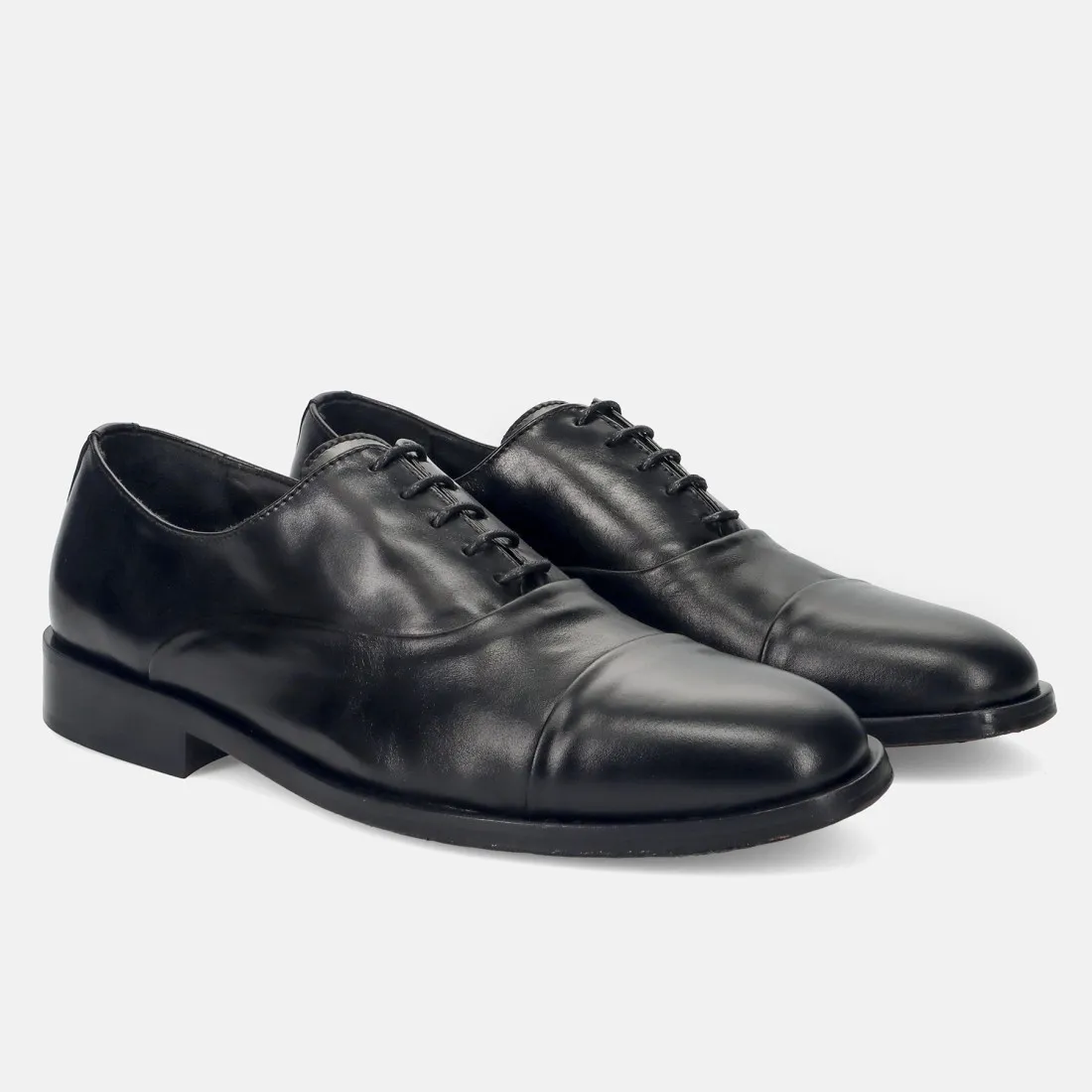 Scarpa stringata oxford da uomo Pawelk's in pelle nera con puntale