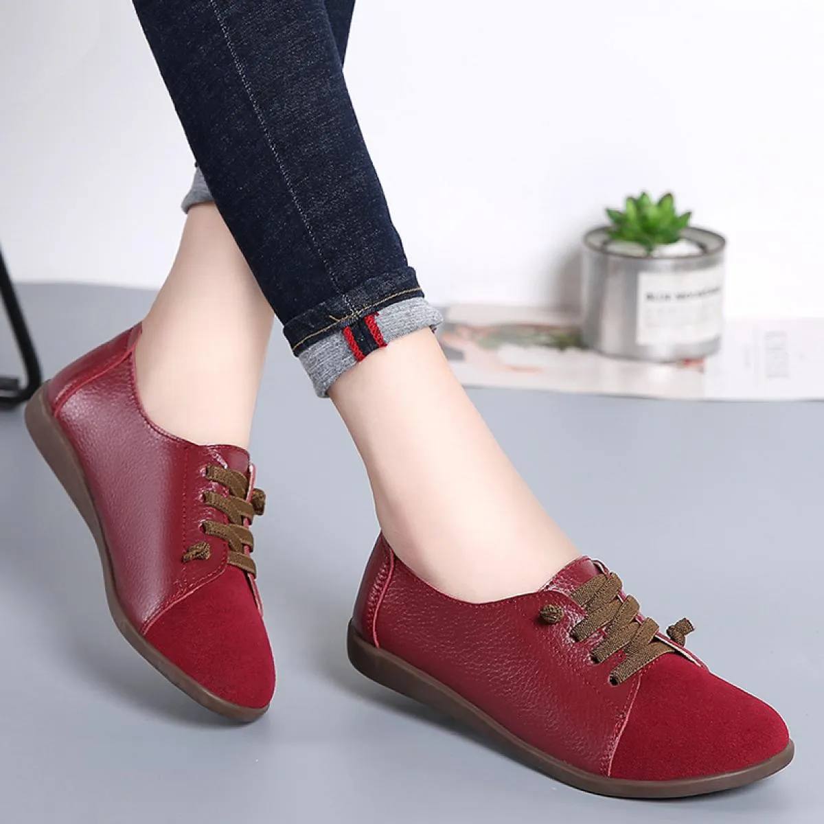 Scarpe basse da donna Scarpe in vera pelle Mocassini moda donna Sneaker Colore misto Slip On Lace Up Scarpe casual da donna Pl