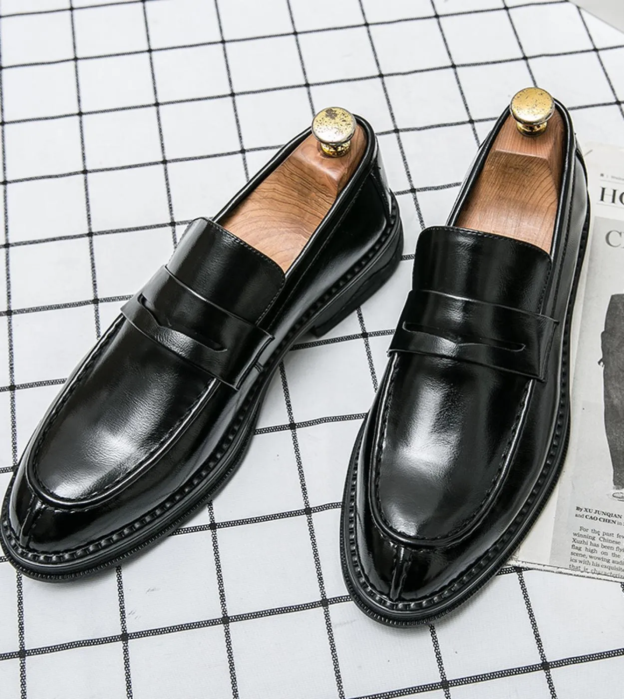 Scarpe casual da lavoro di marca di lusso Scarpe con fondo spesso Mocassini in pelle Slip On Scarpe da sposa di alta qualità Abi