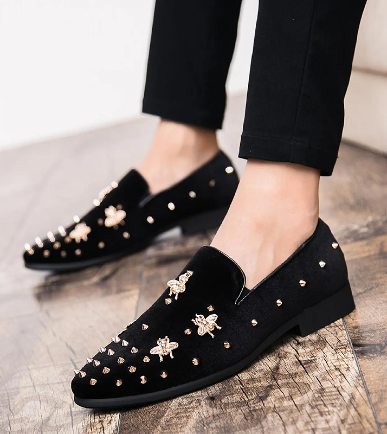 Scarpe casual da uomo fatte a mano in pelle nubuck personalizzate Slip On Scarpe da sposa Mocassini da uomo di moda di lusso Plu