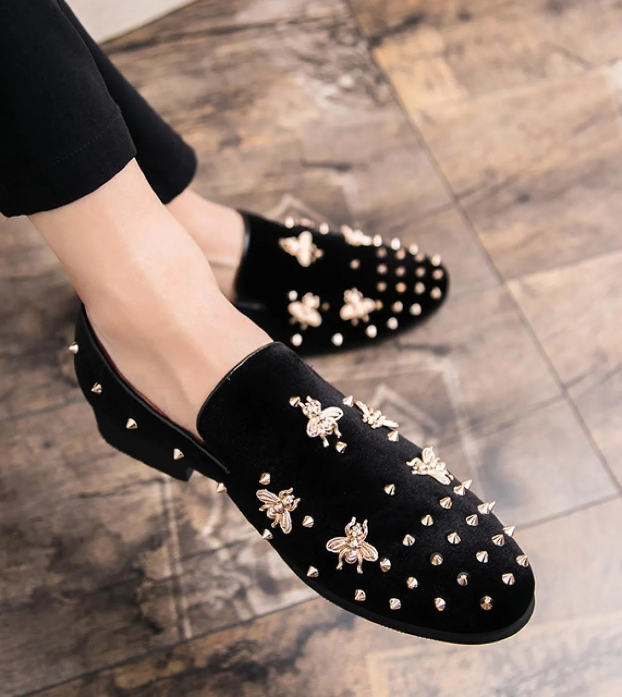 Scarpe casual da uomo fatte a mano in pelle nubuck personalizzate Slip On Scarpe da sposa Mocassini da uomo di moda di lusso Plu