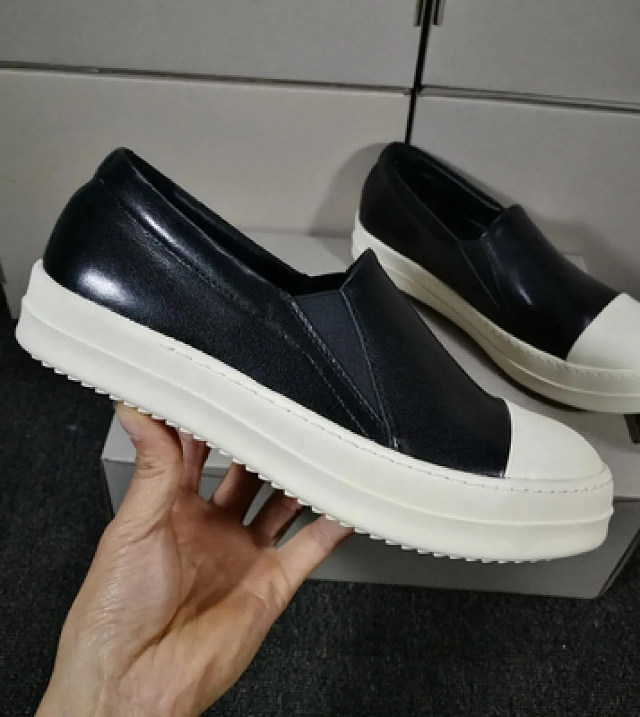 Scarpe di tela da uomo con suola spessa Stivali con plateau Taglie forti Mocassini da uomo in vera pelle Scarpe casual non in pe