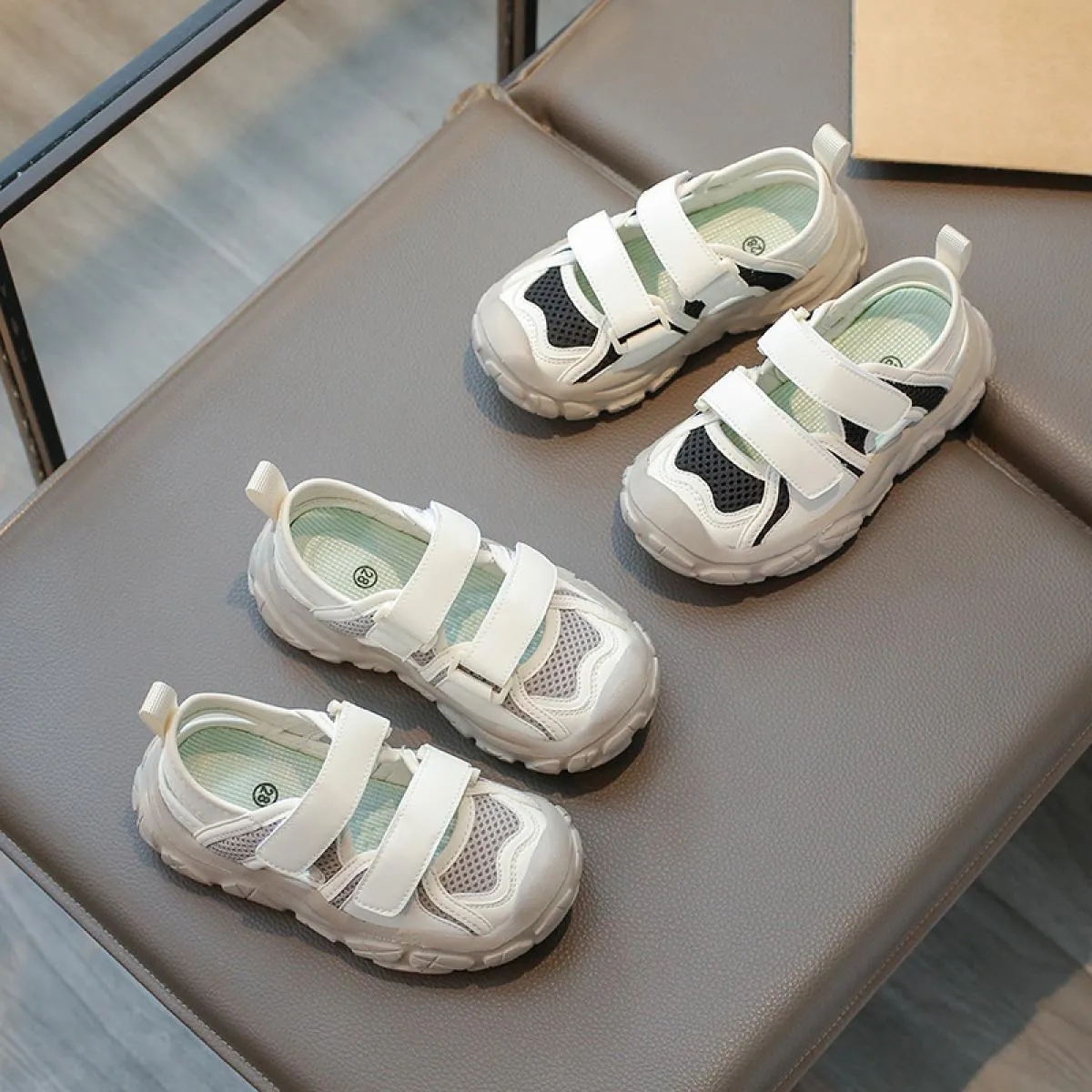 Scarpe estive per bambini Sandali per bambini Sandali per ragazzi traspiranti Scarpe per bambini Protezione esterna delle dita d