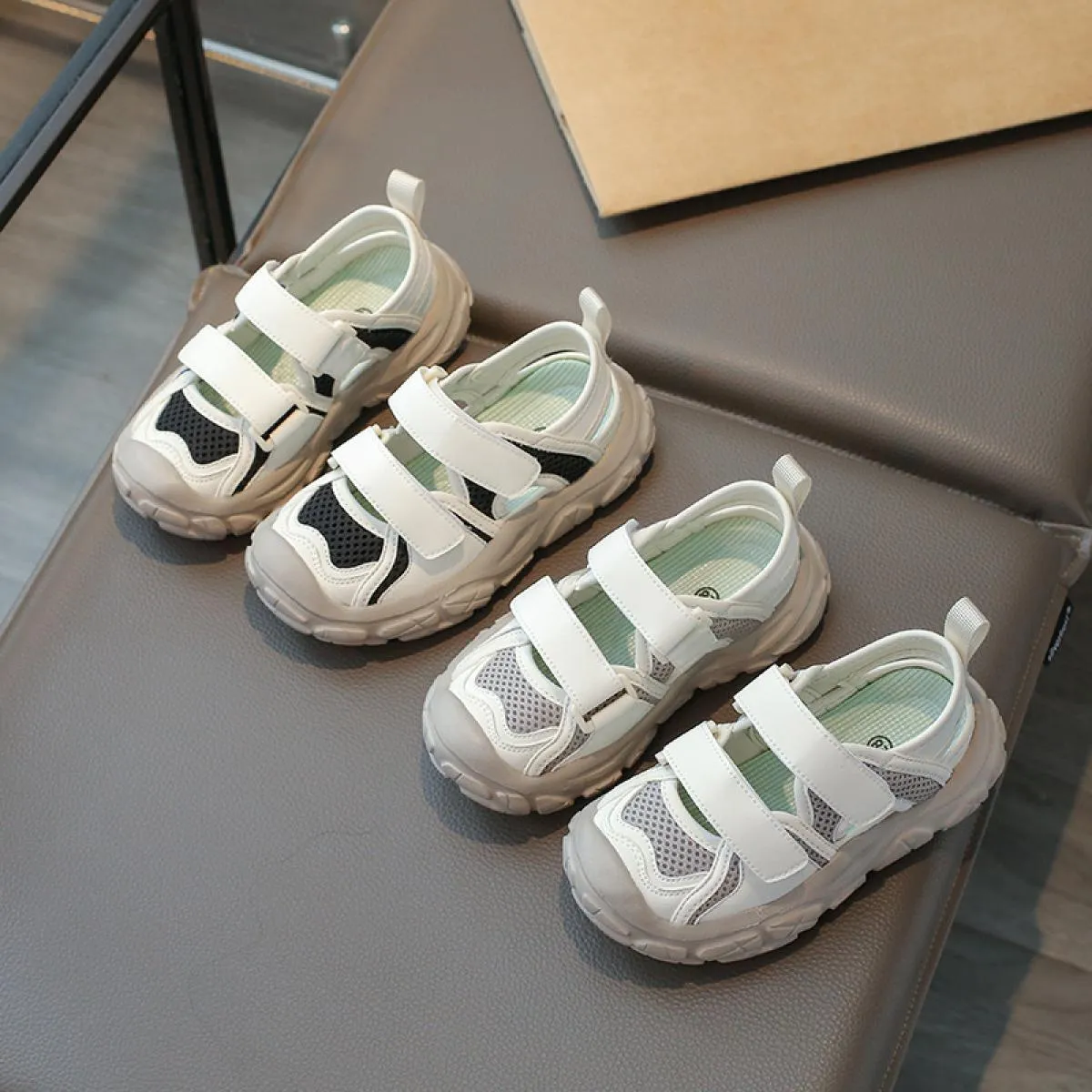Scarpe estive per bambini Sandali per bambini Sandali per ragazzi traspiranti Scarpe per bambini Protezione esterna delle dita d