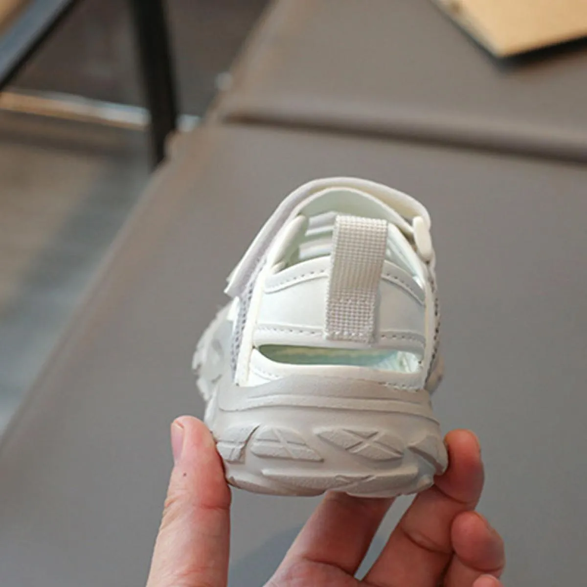 Scarpe estive per bambini Sandali per bambini Sandali per ragazzi traspiranti Scarpe per bambini Protezione esterna delle dita d