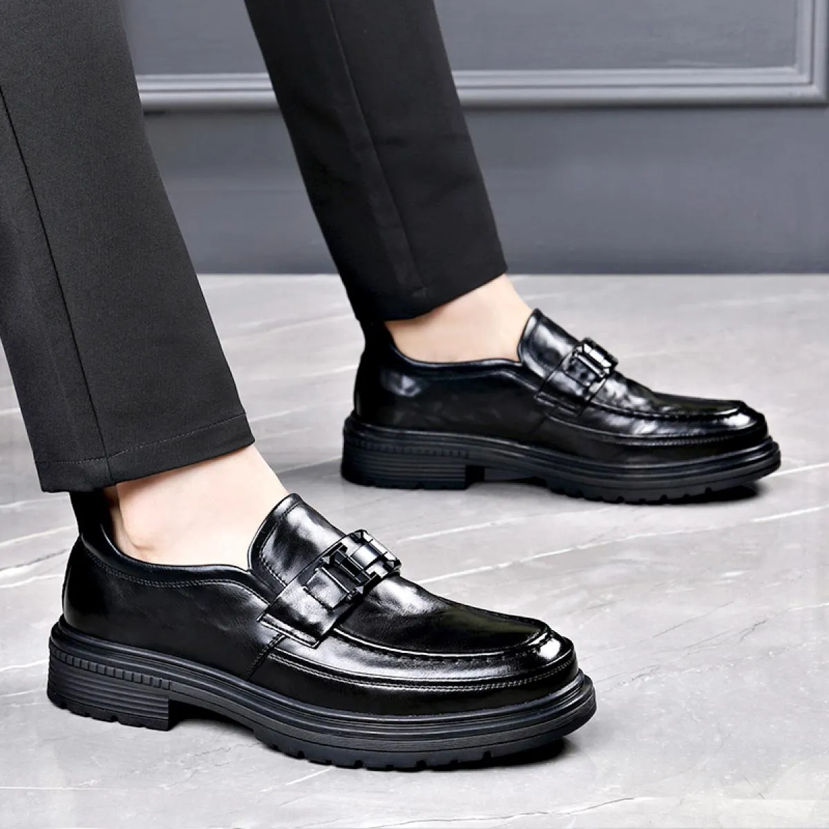 Scarpe in pelle con punta grande per uomo che indossa mocassini Lefu in vera pelle con punta larga di fascia alta, punta tonda,