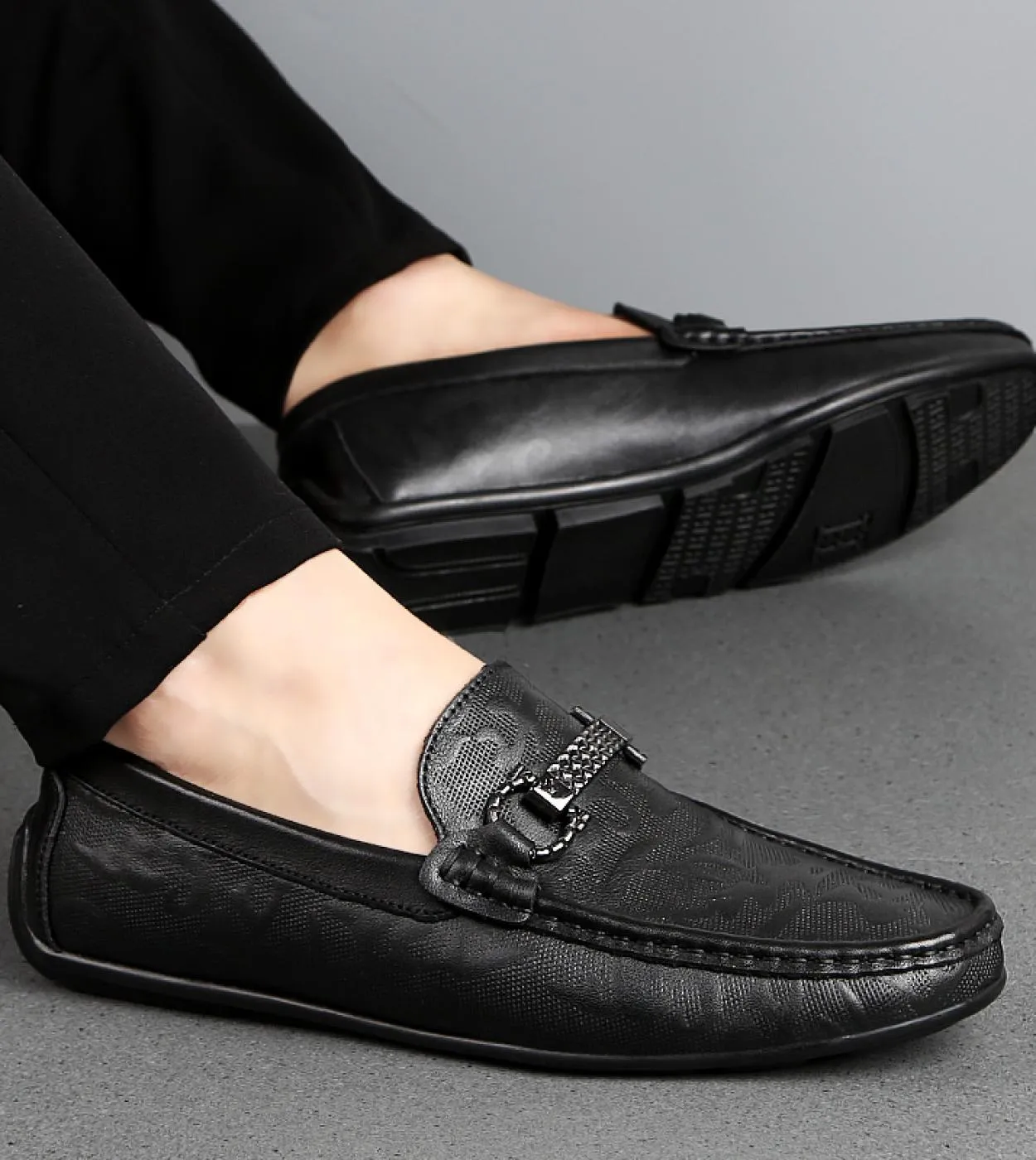 Scarpe in vera pelle di alta qualità Mocassini da uomo Morbidi e comodi Scarpe da lavoro da uomo Scarpe casual piatte Uomo di ma