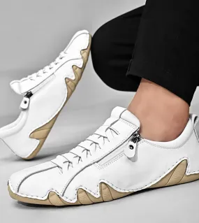 Scarpe sportive da esterno bianche Scarpe da uomo in pelle di moda Mocassini casual da uomo Scarpe comode da uomo piatte Guida a