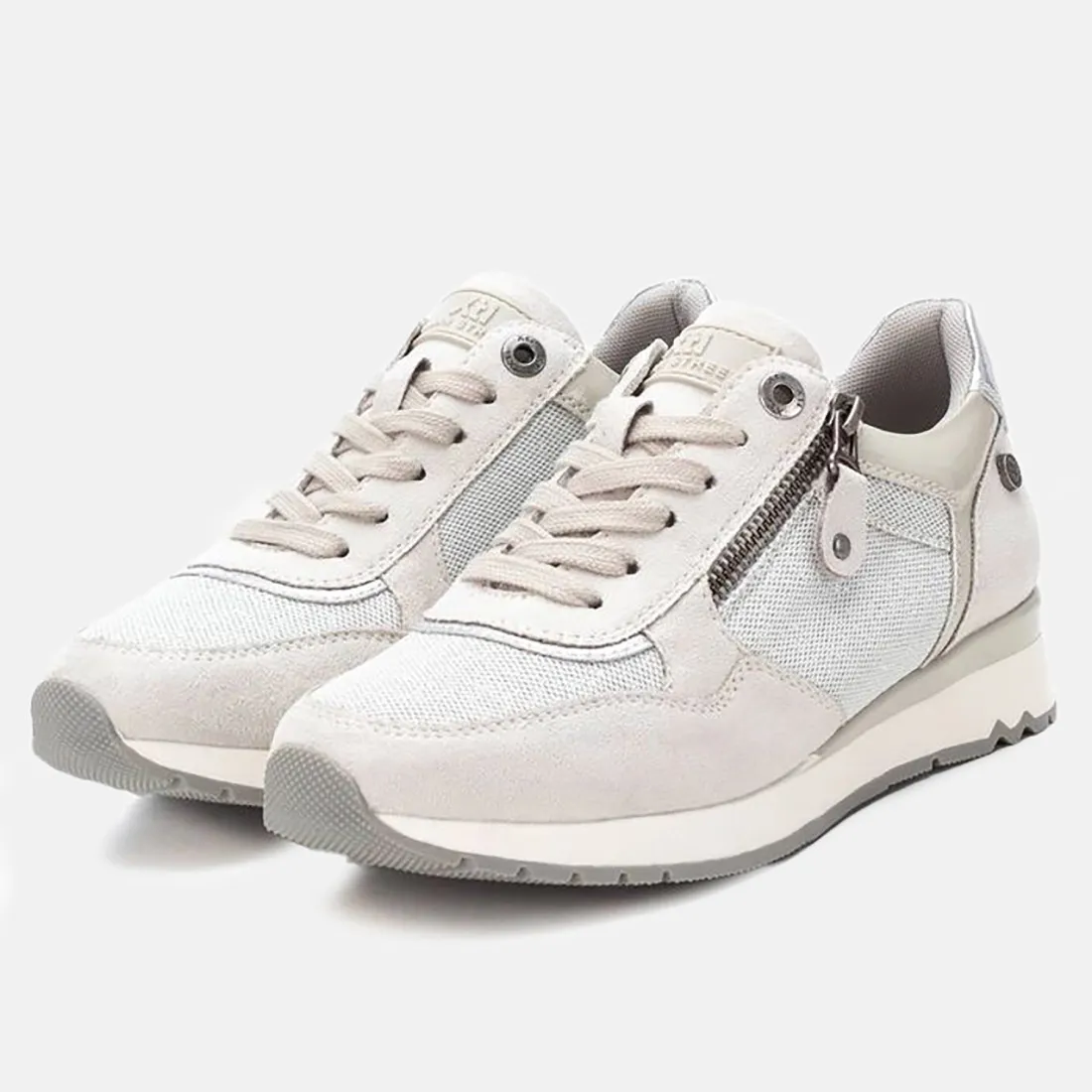 Sneakers Xti da donna color ghiacchio con zip