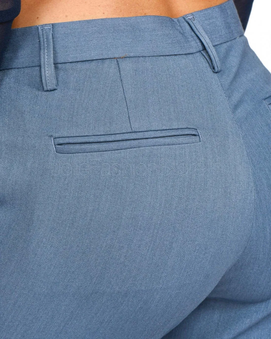 ---------------  ---------------  ---------------  ---------------  --------------Squad Pantalone Sigaretta Azzurro------