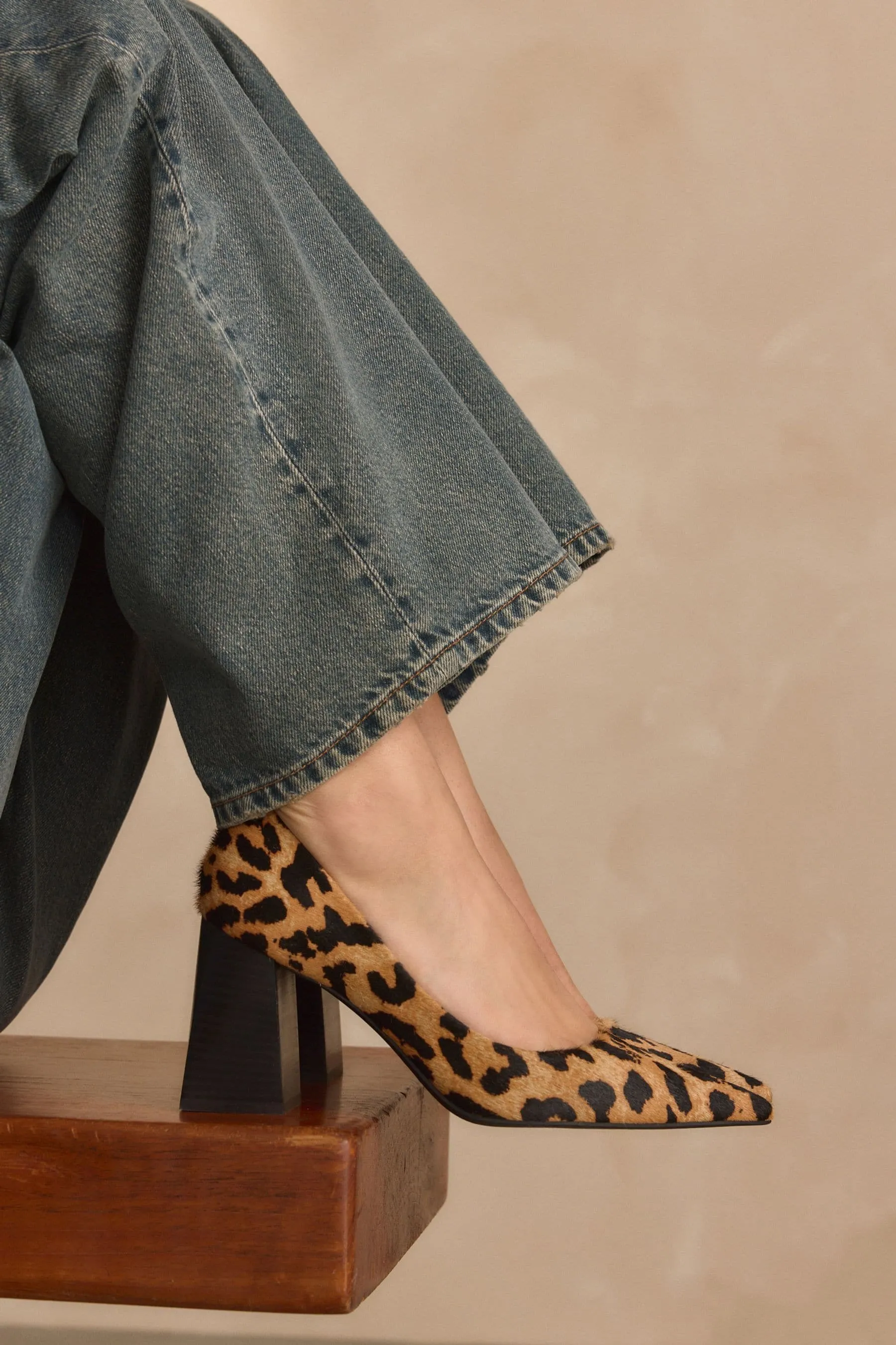 Stampa Forever Comfort - Décolleté® a punta in pelle con tacco largo